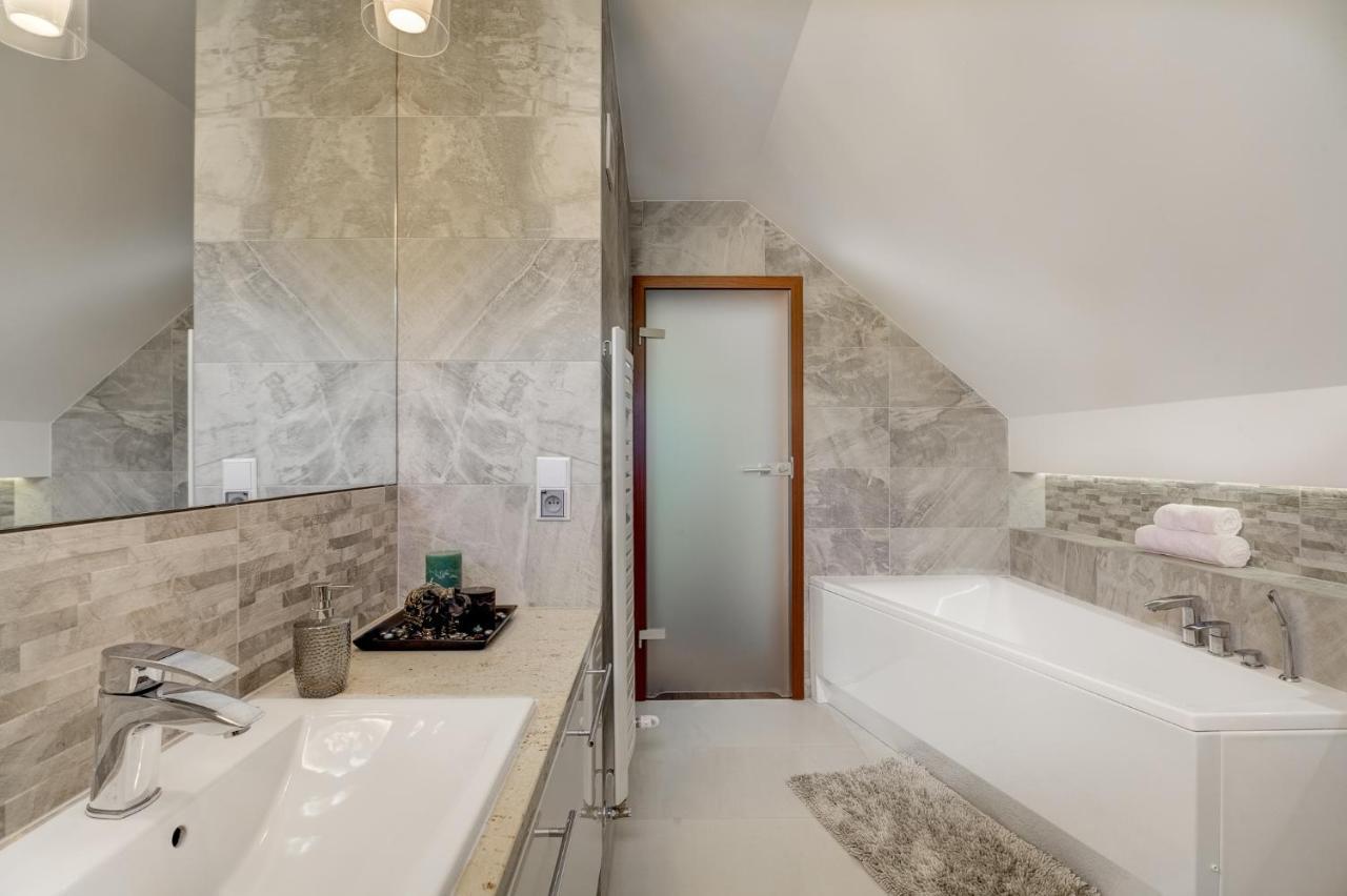 Apartament 7.0 Roztoka Wielka Exteriör bild